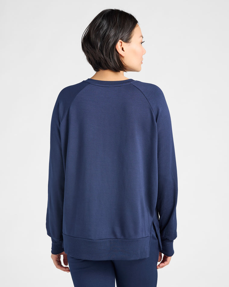 Navy $|& Interval Flex Fleece V-Neck Top - SOF Back