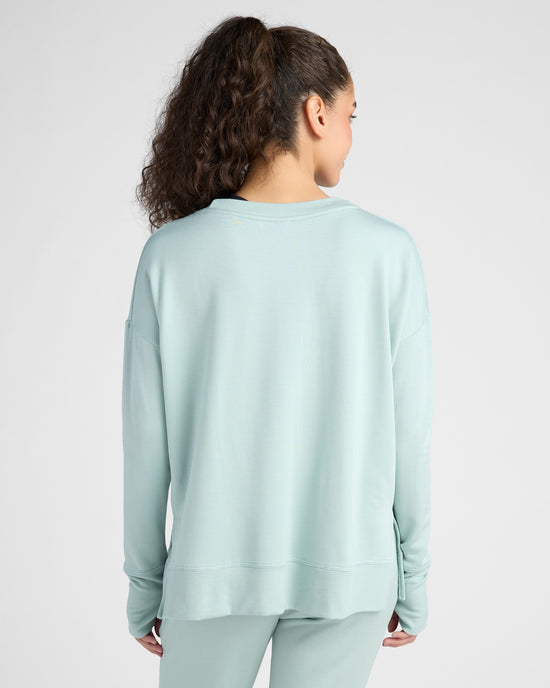 Grey Mist $|& Interval Flex Pullover - SOF Back