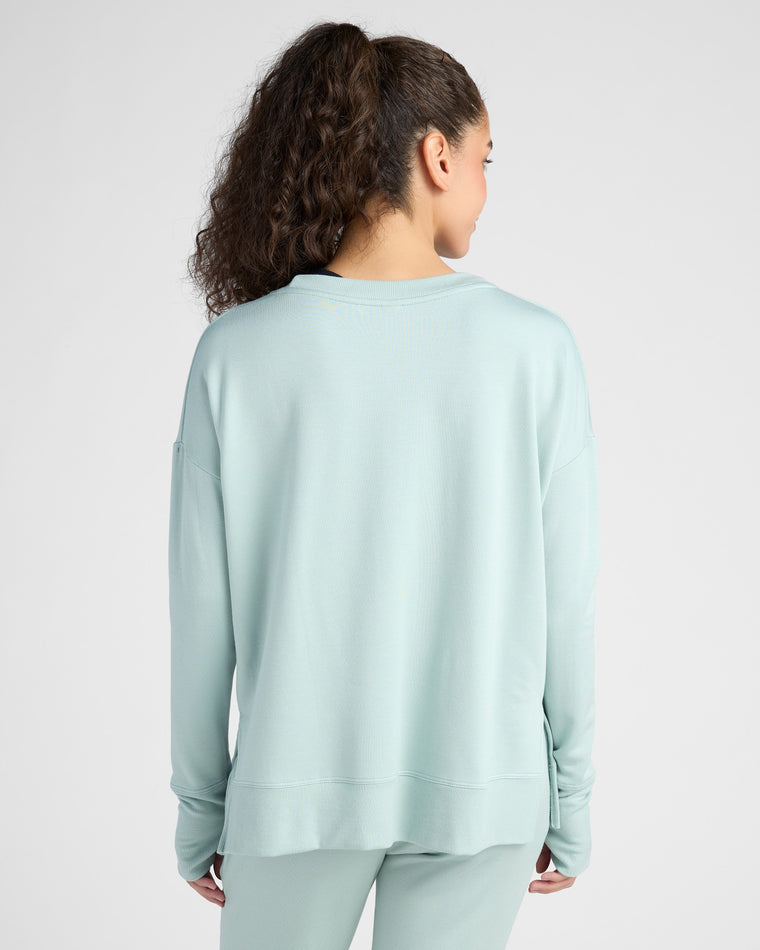 Grey Mist $|& Interval Flex Pullover - SOF Back