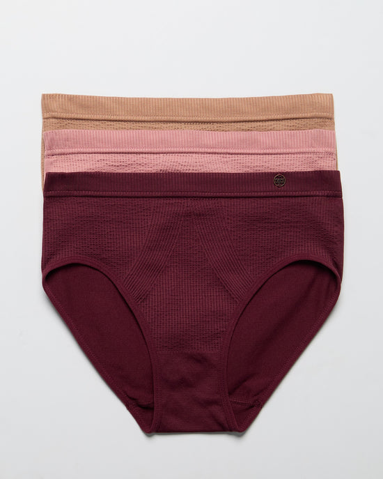 Tawny Port $|& Capezio Tubular Ribbed Boy Short 3 Pack - Hanger Detail