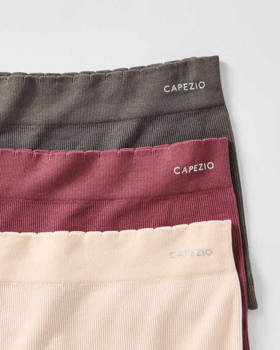 Noturne/Boulevard/Light Pink $|& Capezio Seamless Ribbed Boy Short 3 Pack - Hanger Detail