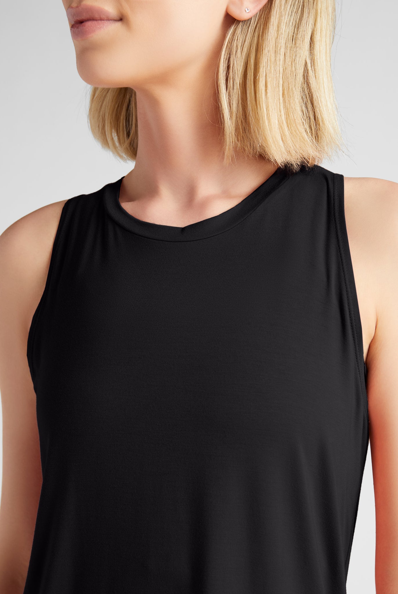Black $|& Interval Split Back Tank - SOF Full Front