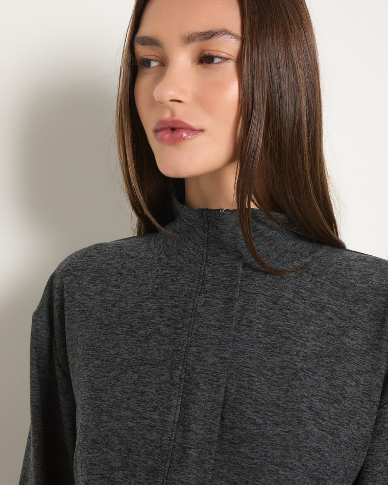 Heather Charcoal $|& Interval FlowHeather Drift Pulse Pullover - VOF Front