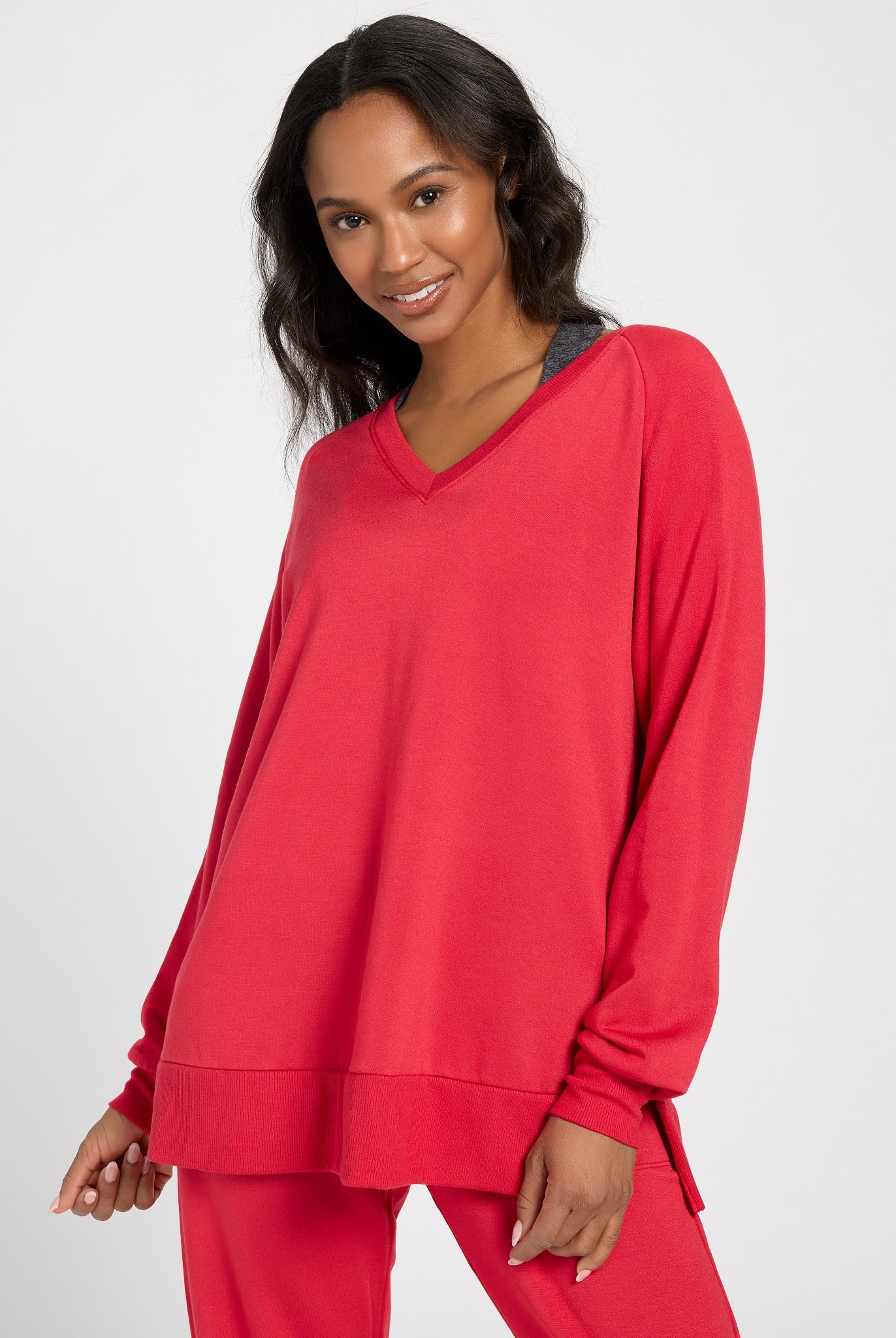 Poppy $|& Interval Flex Fleece V-Neck Top - SOF Front