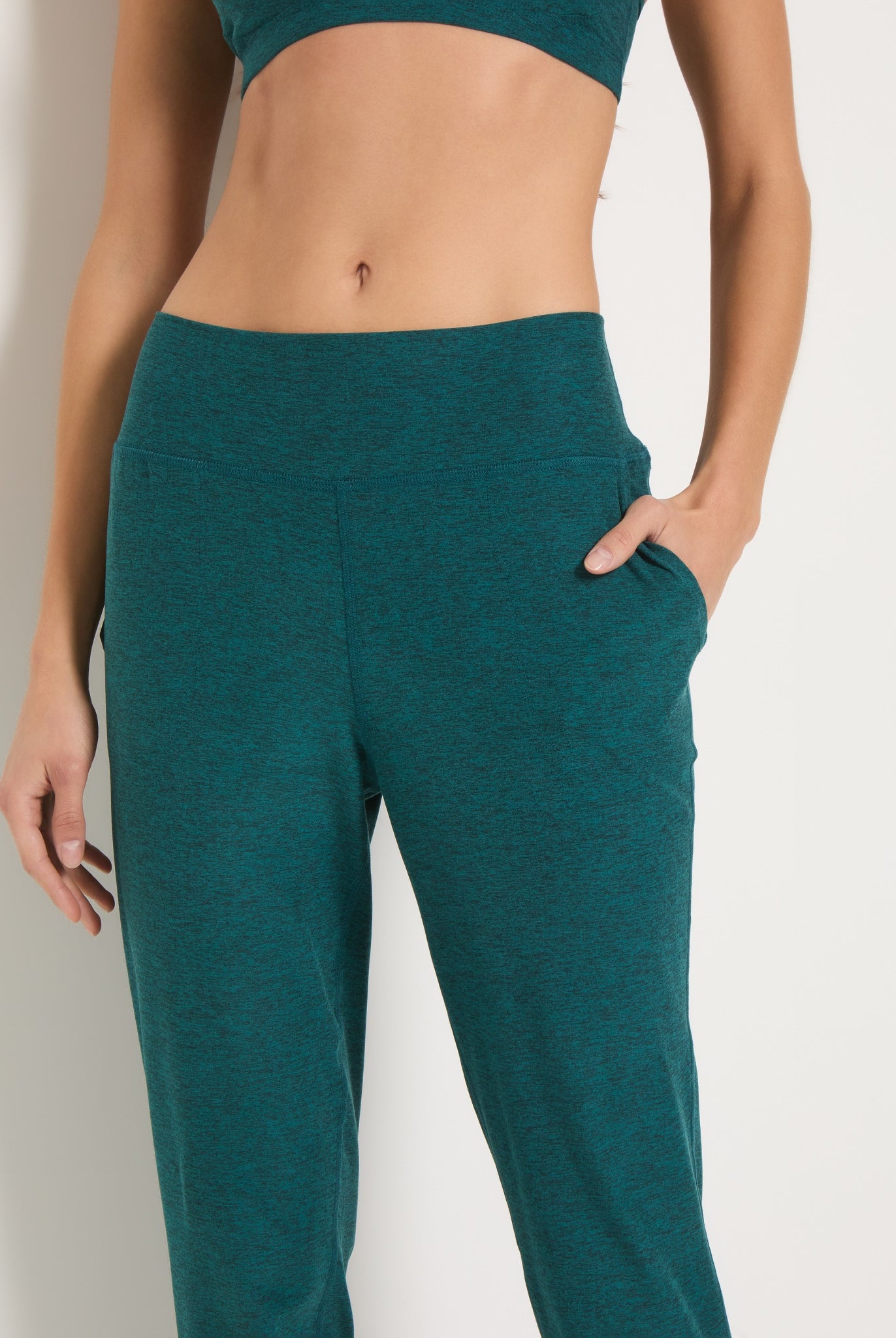 Deep Ocean Heather $|& Interval FlowHeather Sculpt Motion Jogger - SOF Full Front