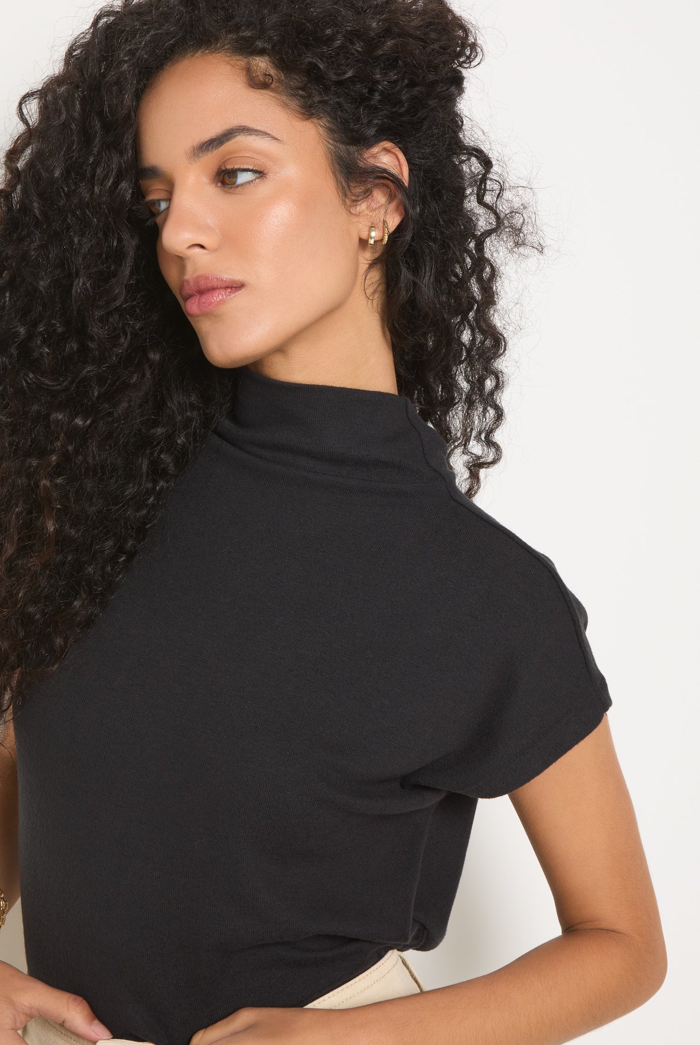 Black $|& SEAS Pier Funnel Neck Hacci Tee - SOF Full Front