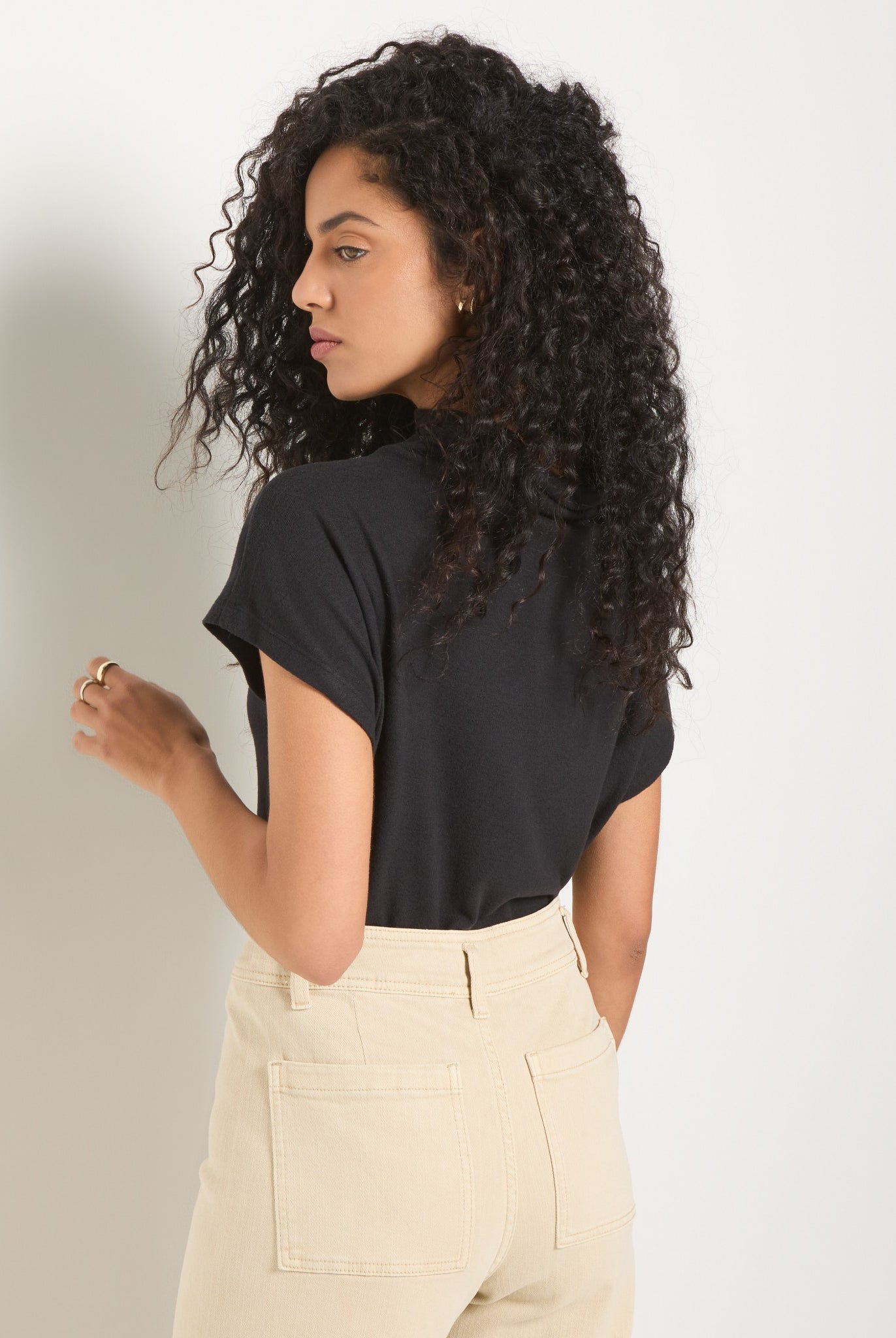 Black $|& SEAS Pier Funnel Neck Hacci Tee - SOF Back