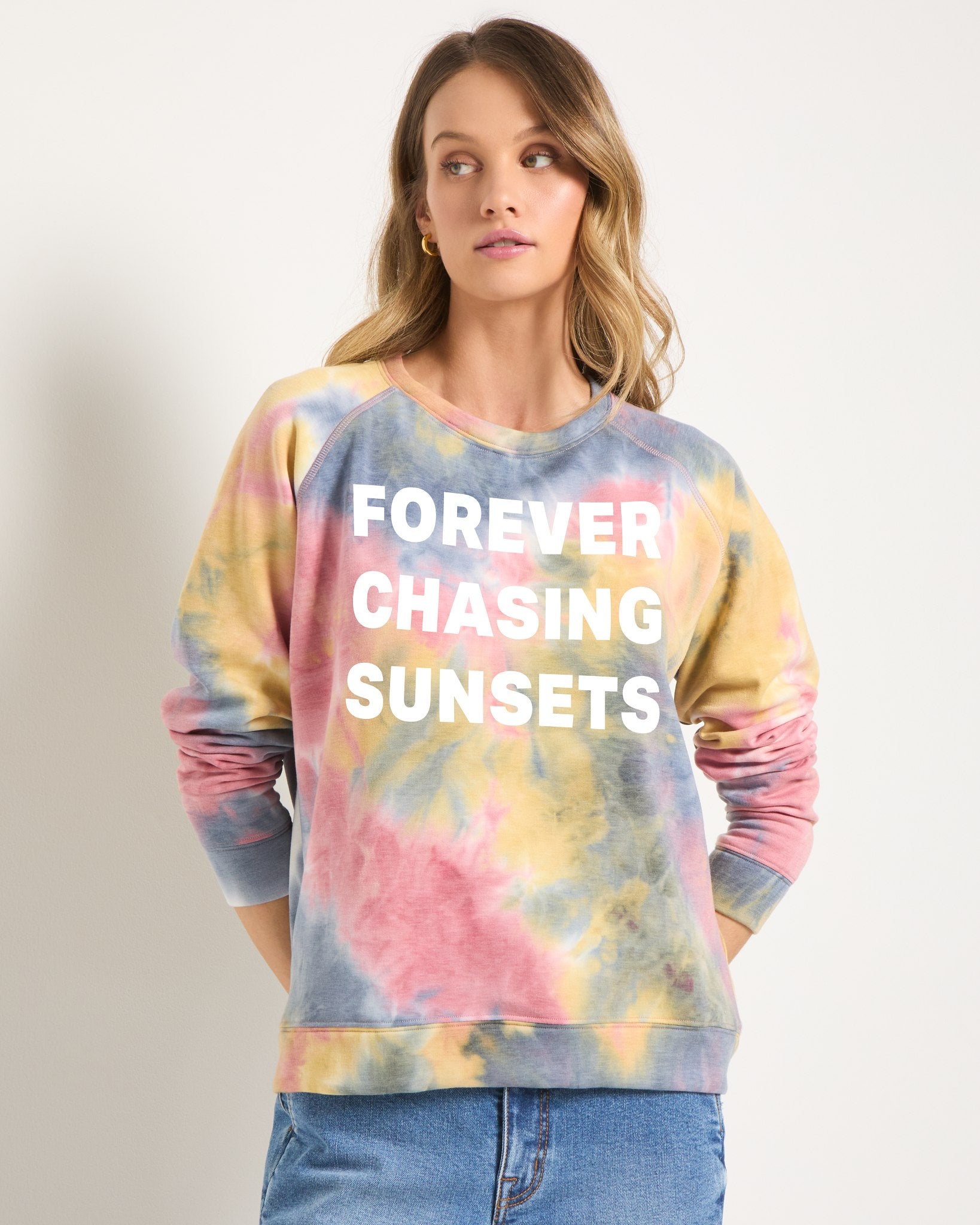Butter Printed Tie Dye $|& SEAS Chasing Sunsets Tie Dye Graphic Pullover - SOF Front