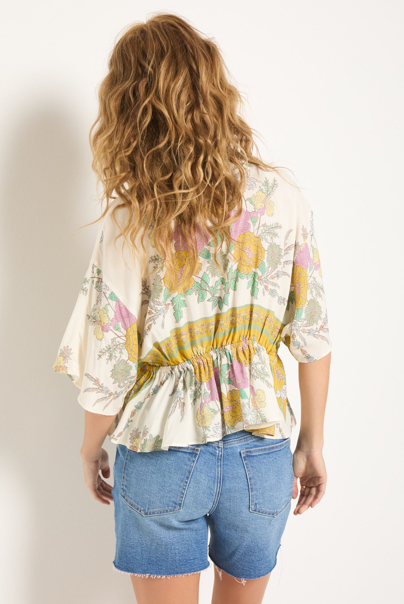 Cream Floral $|& SEAS Skysail Printed V-Neck Blouse - SOF Back