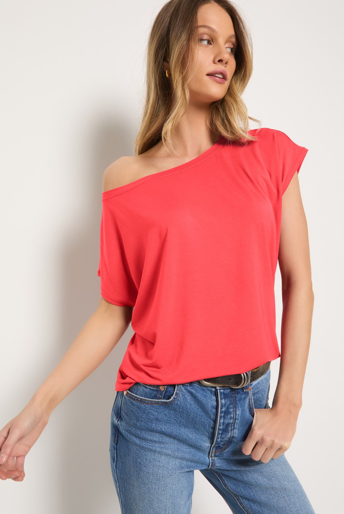 Coral $|& SEAS Edgewater Off The Shoulder Tee - SOF Full Front