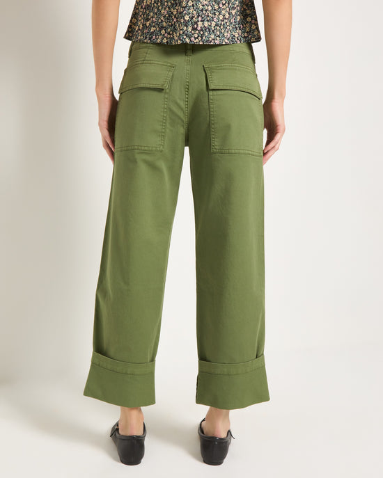 Matcha $|& SEAS Bungalow Cuffed Twill Utility Pant - SOF Back