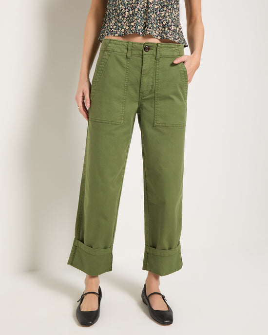 Matcha $|& SEAS Bungalow Cuffed Twill Utility Pant - SOF Front