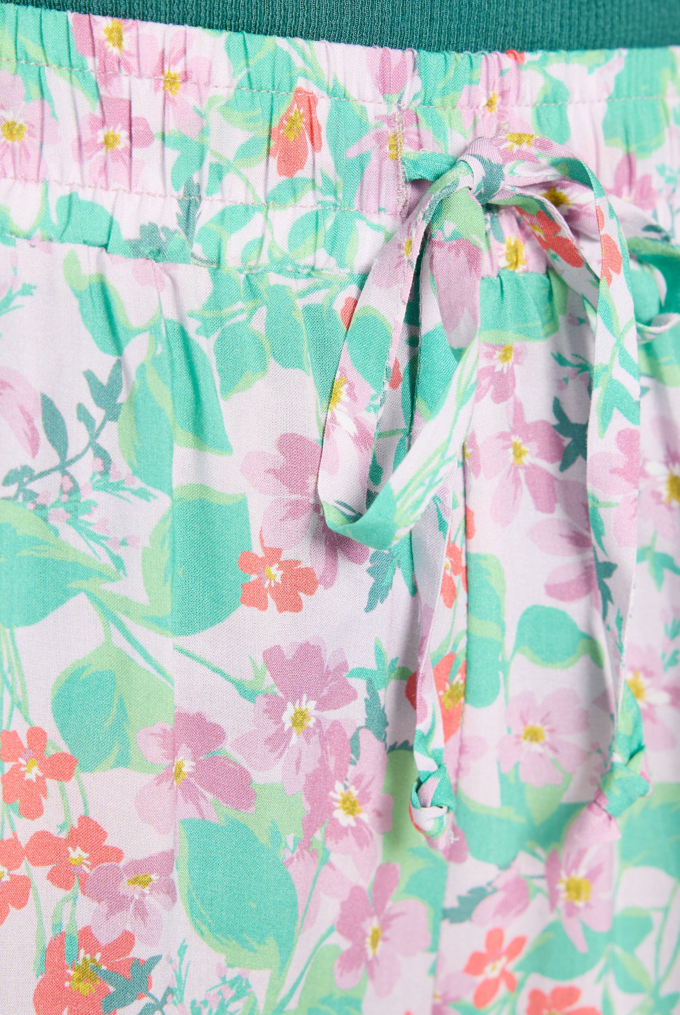 Mauve Mist Floral $|& SEAS Zuma Smocked Waist Pant - SOF Full Front