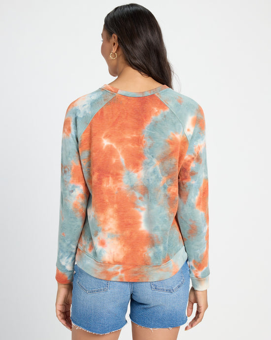 Deep Teal Tie Dye $|& SEAS Beach Bum Tie Dye Graphic Pullover - SOF Back
