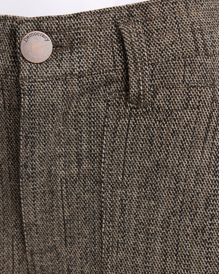 Peanut Butter Black $|& Democracy Absolution Skyrise Ponte Patched Pant - SOF Detail