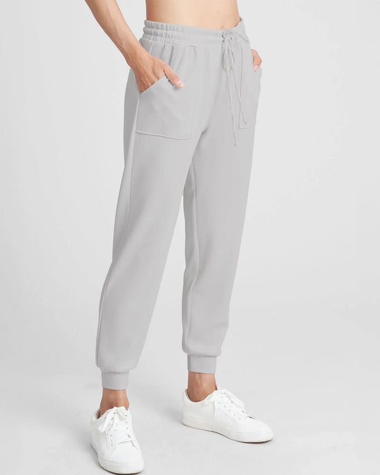 Heather Grey $|& Thrive Société Patch Pocket Lounge Jogger - Hanger Front