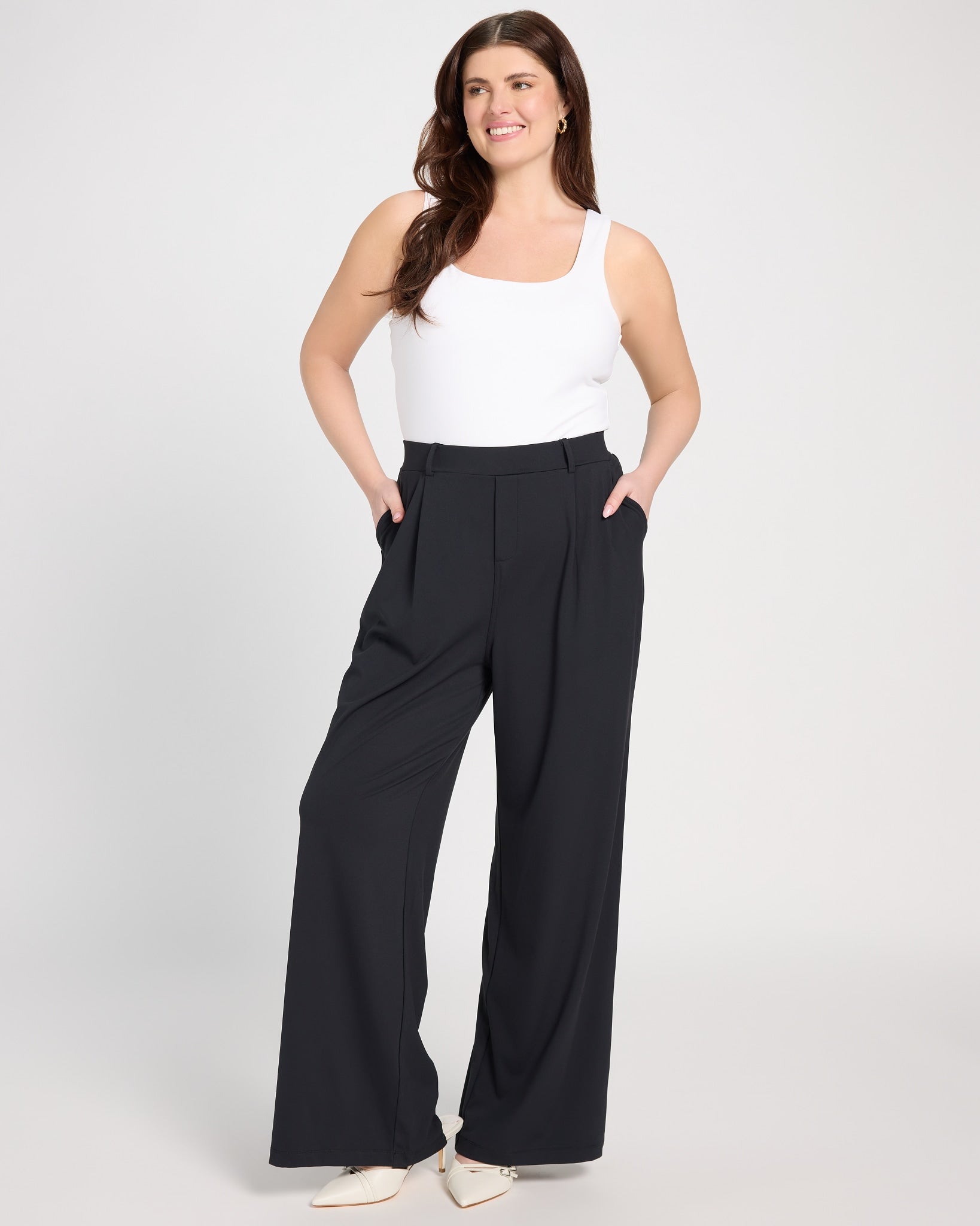 Black $|& Bobeau Pleat Pant with Pockets - UGC On Fig