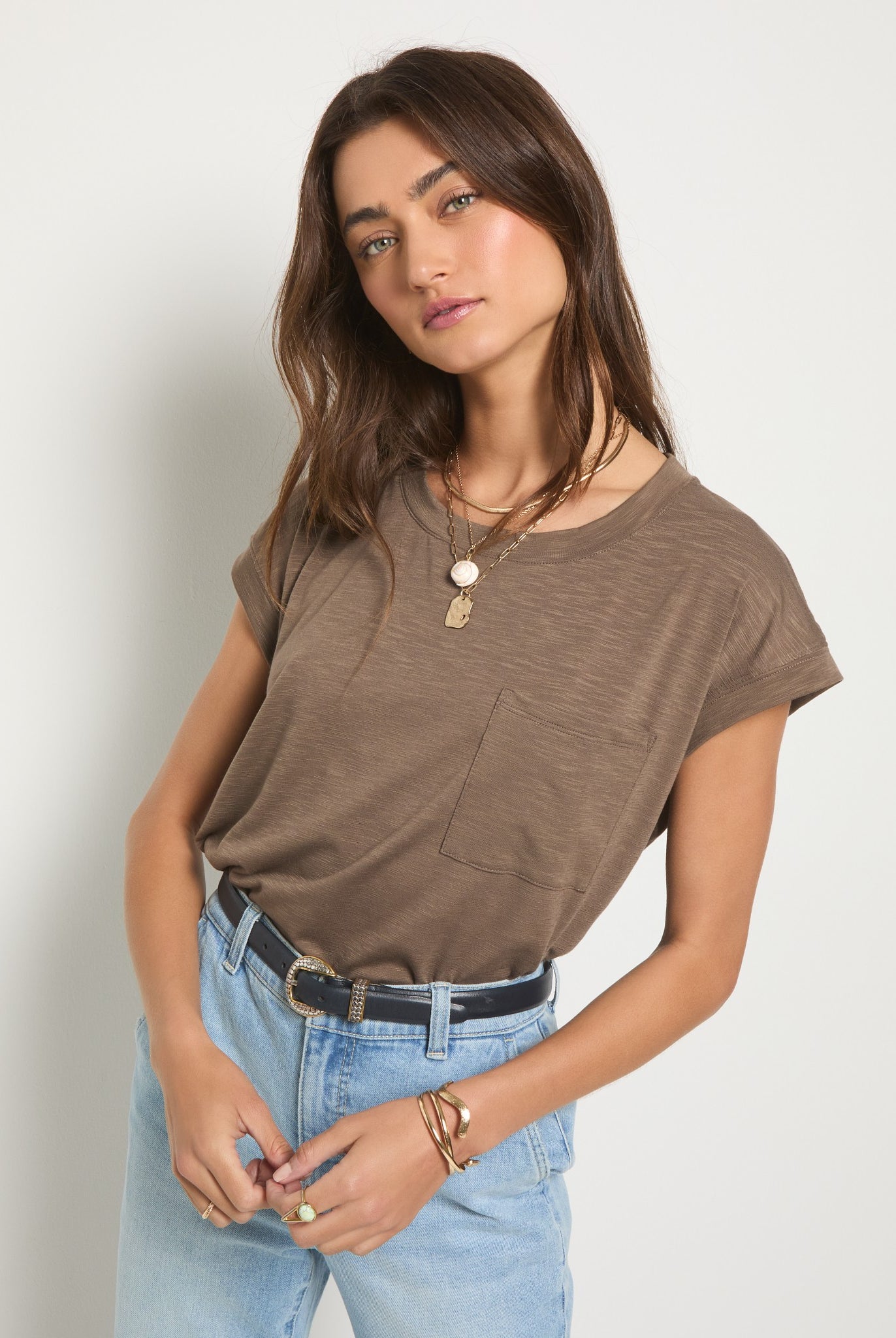 Truffle $|& SEAS Merrit Island Short Sleeve Tee - SOF Front