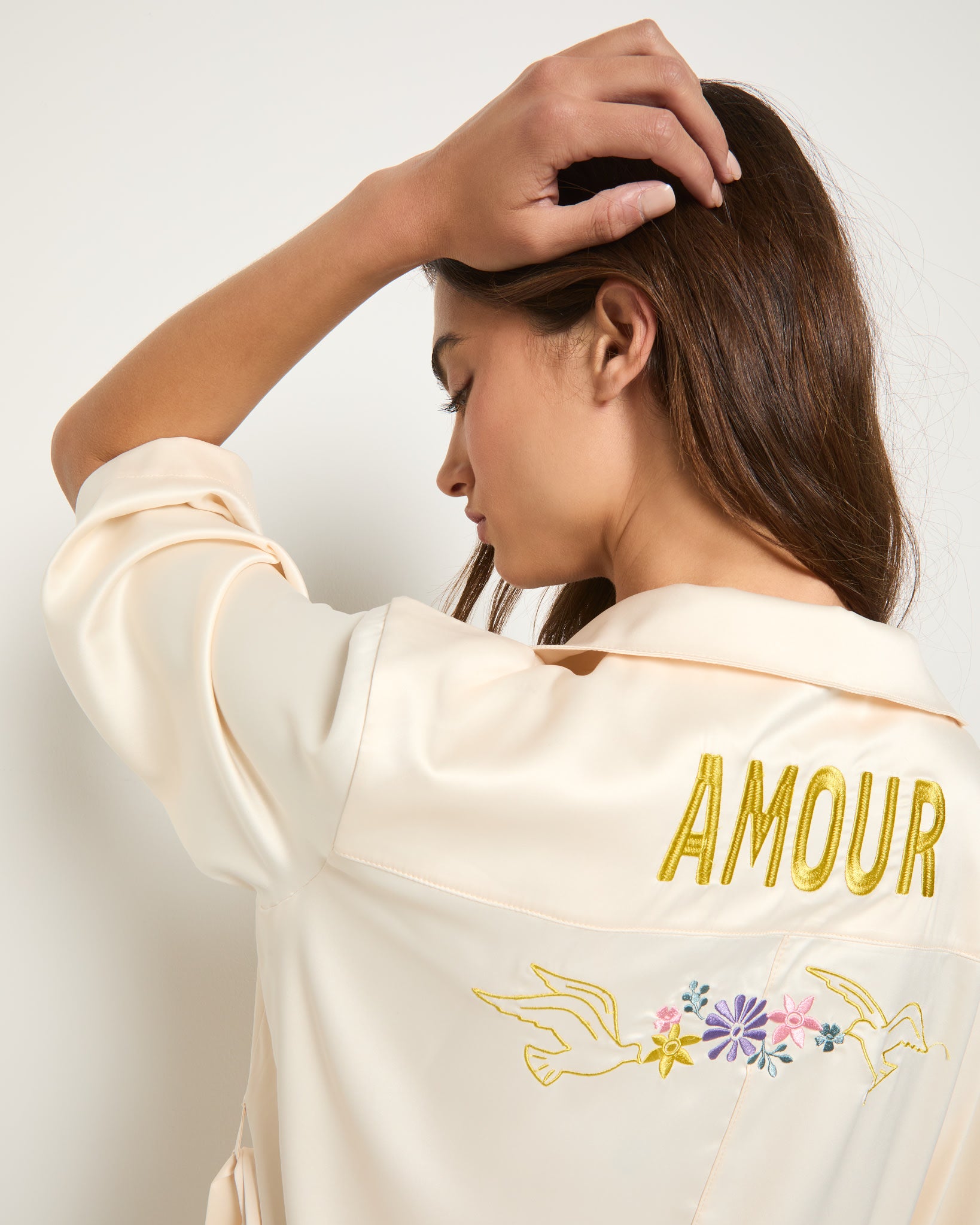 Cloud White $|& SEAS Romance Robe - VOF Side