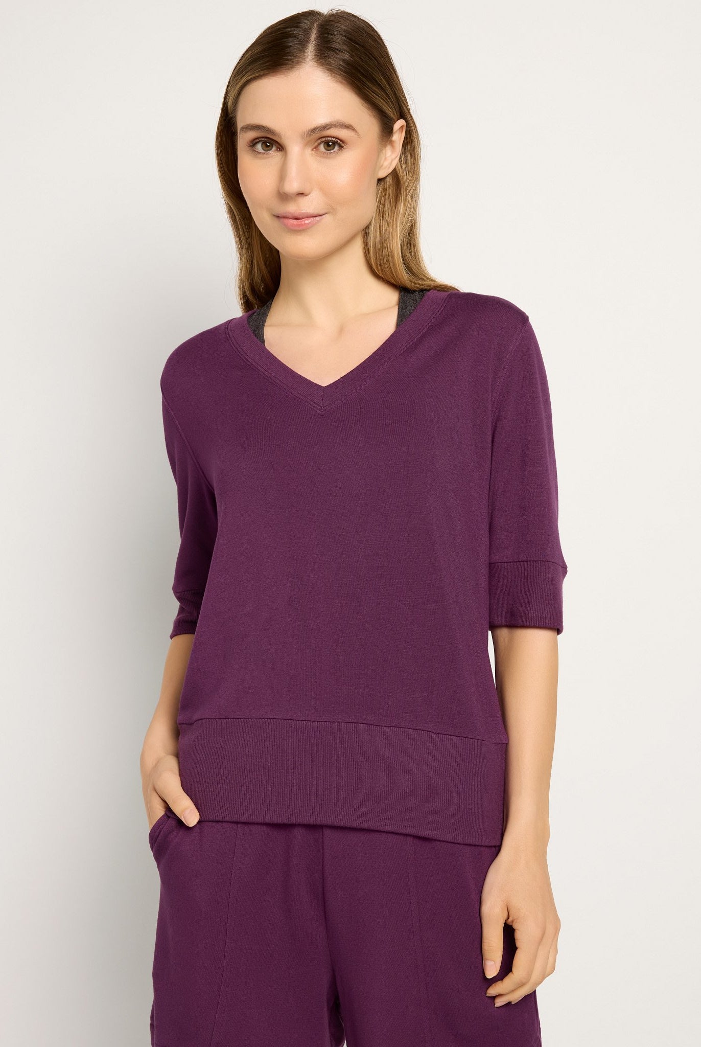 Amethyst $|& Interval Flex Fleece Short Sleeve Top - SOF Front