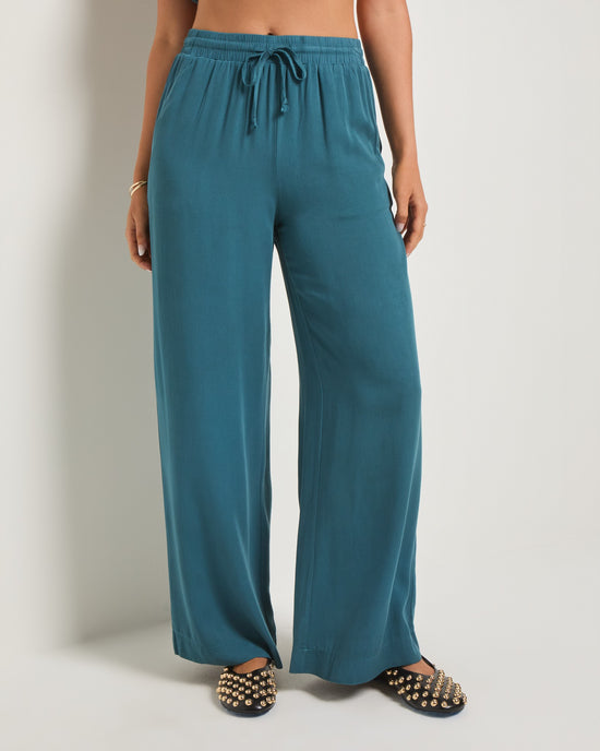 Washed Deep Sea $|& SEAS Sunset Drawstring Wide Leg Pant - SOF Front