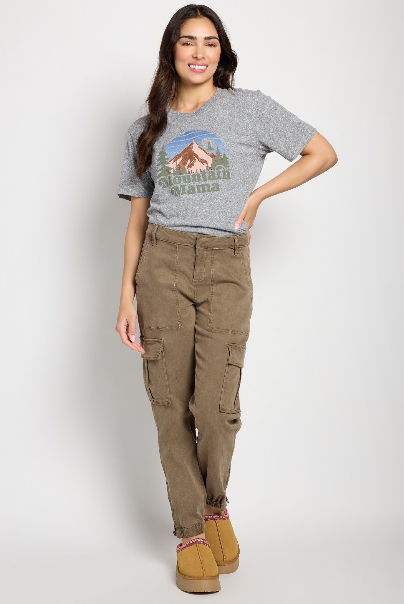 Heather Grey $|& Herizon Mountain Mama Easy Day Tee - UGC On Fig