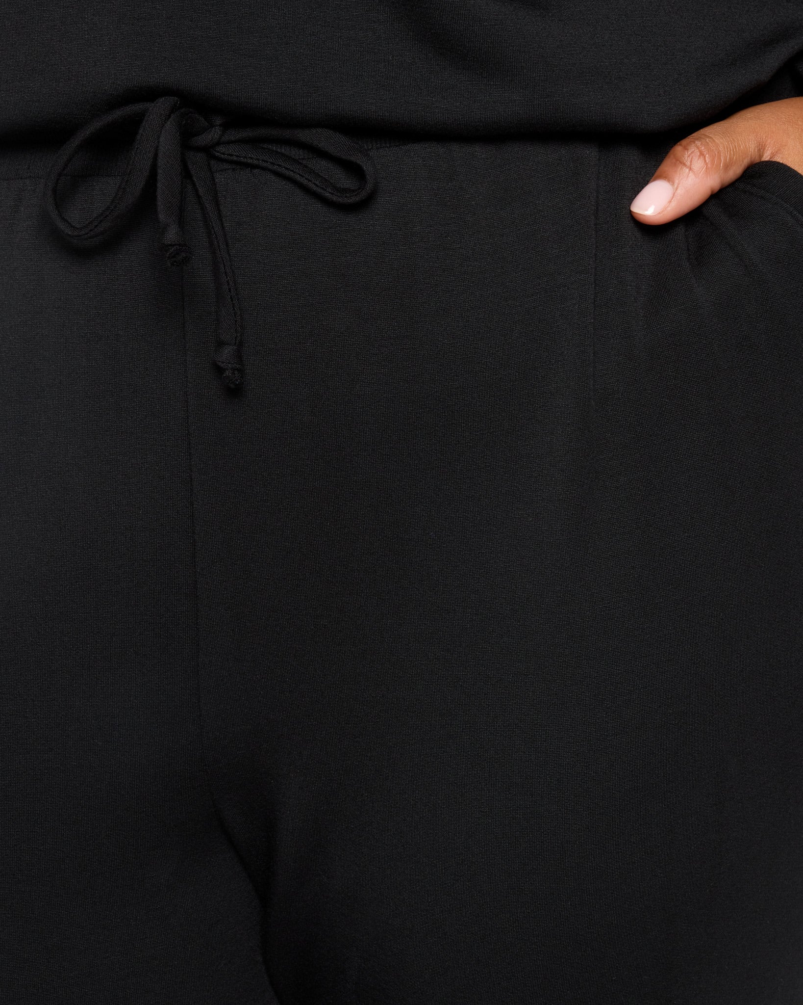 Black $|& SEAS Over The Clouds Jogger - SOF Full Front