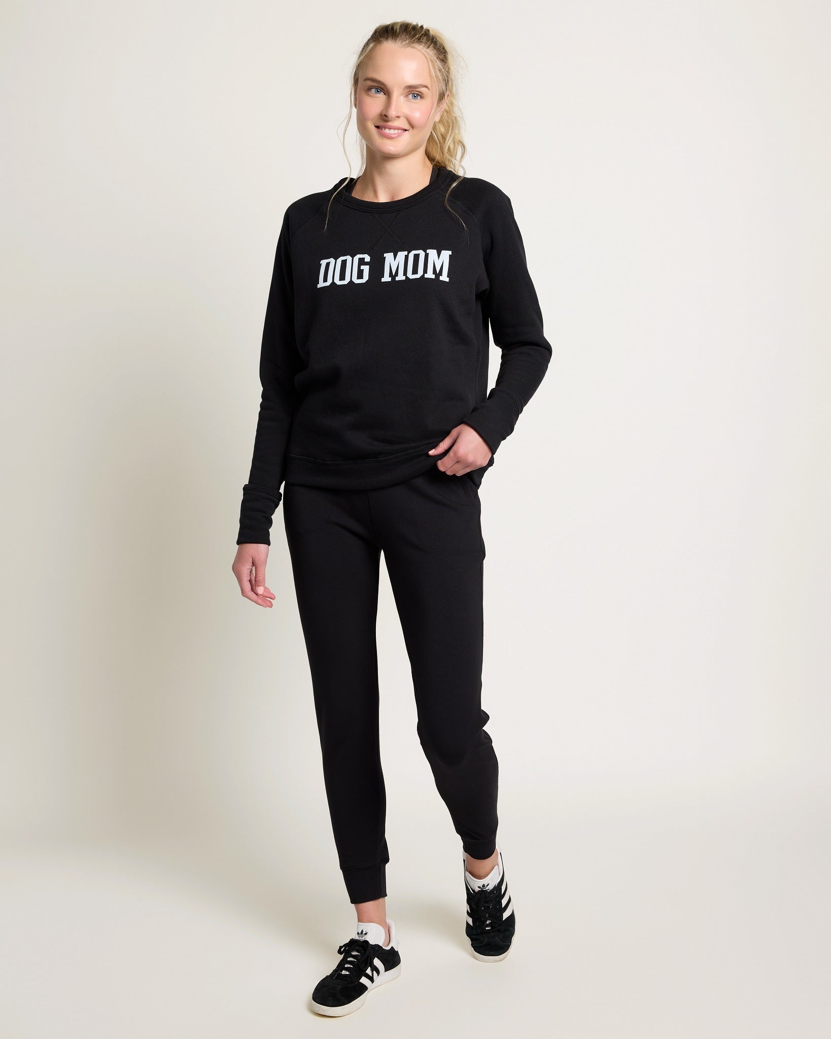 Black $|& Interval Dog Mom Graphic Sweatshirt - UGC On Fig
