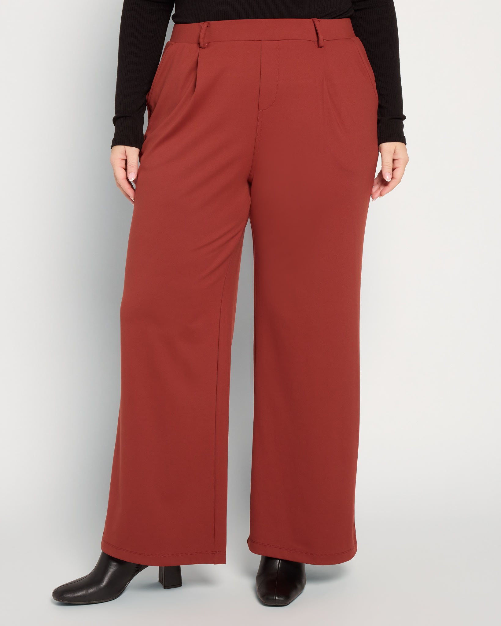Fired Brick $|& Bobeau Pleat Pant with Pockets - SOF Front