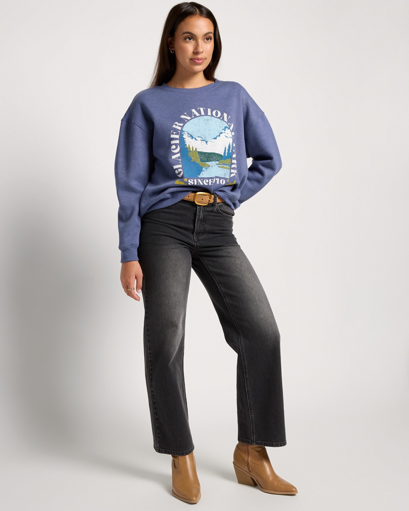 Heather Indigo Haze $|& Herizon Ember Glacier Park Crewneck Pullover - UGC On Fig