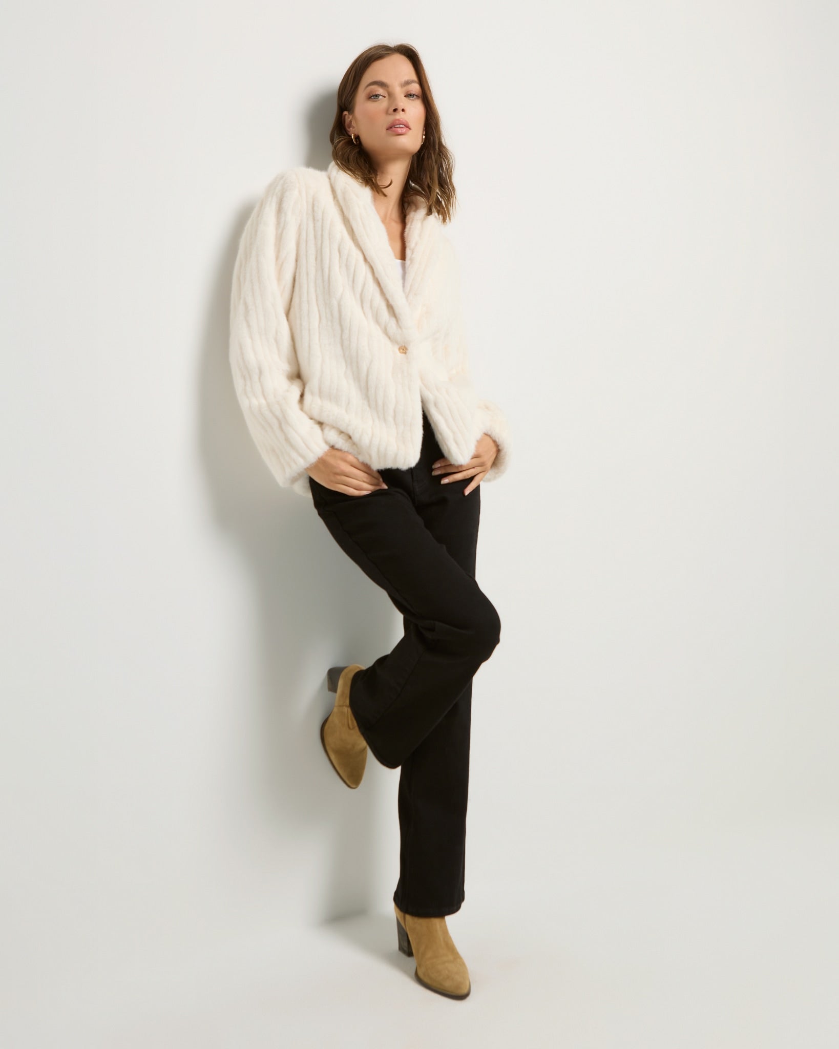 Ivory $|& SEAS Luna Faux Fur Jacket - VOF Front