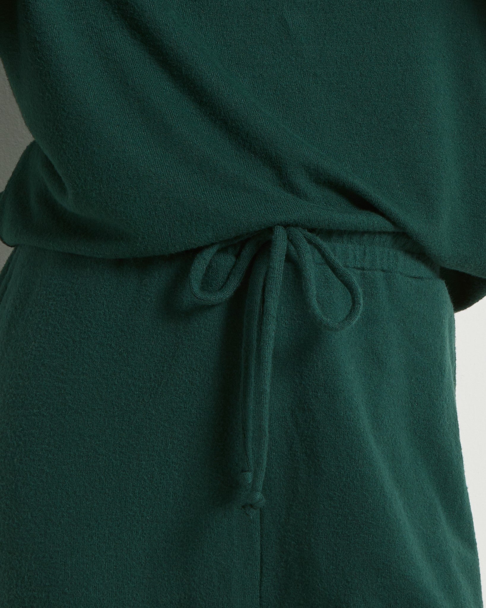 Hunter Green $|& SEAS Downtime Jogger - SOF Full Front