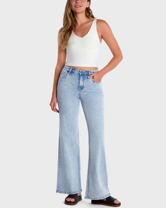 Marlin Blue $|& Hint of Blu Classic Mid Rise Wide Leg Jeans - VOF Detail