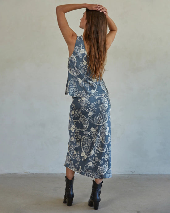 Midnight Blue $|& by together Floral Print Cowl Neck Sleeveless Top - Hanger Side