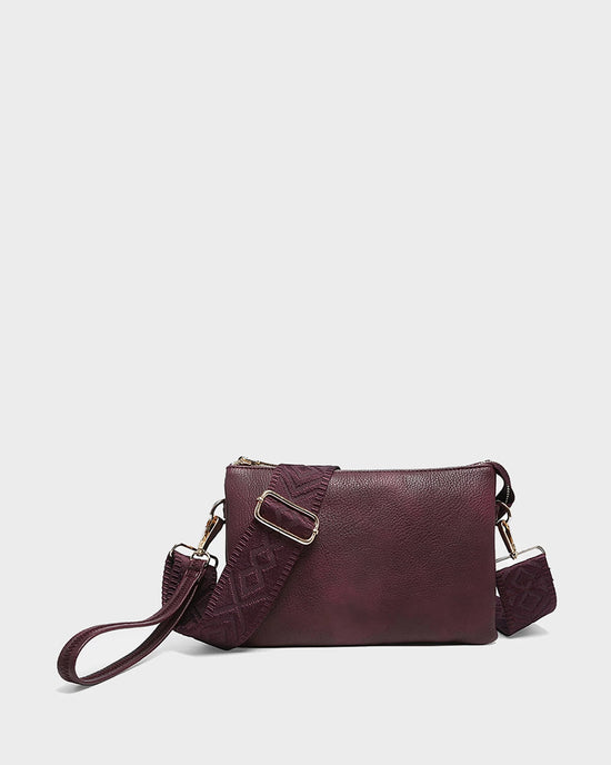 Cherry Lacquer $|& Jen & Co. Izzy Crossbody - VOF Detail