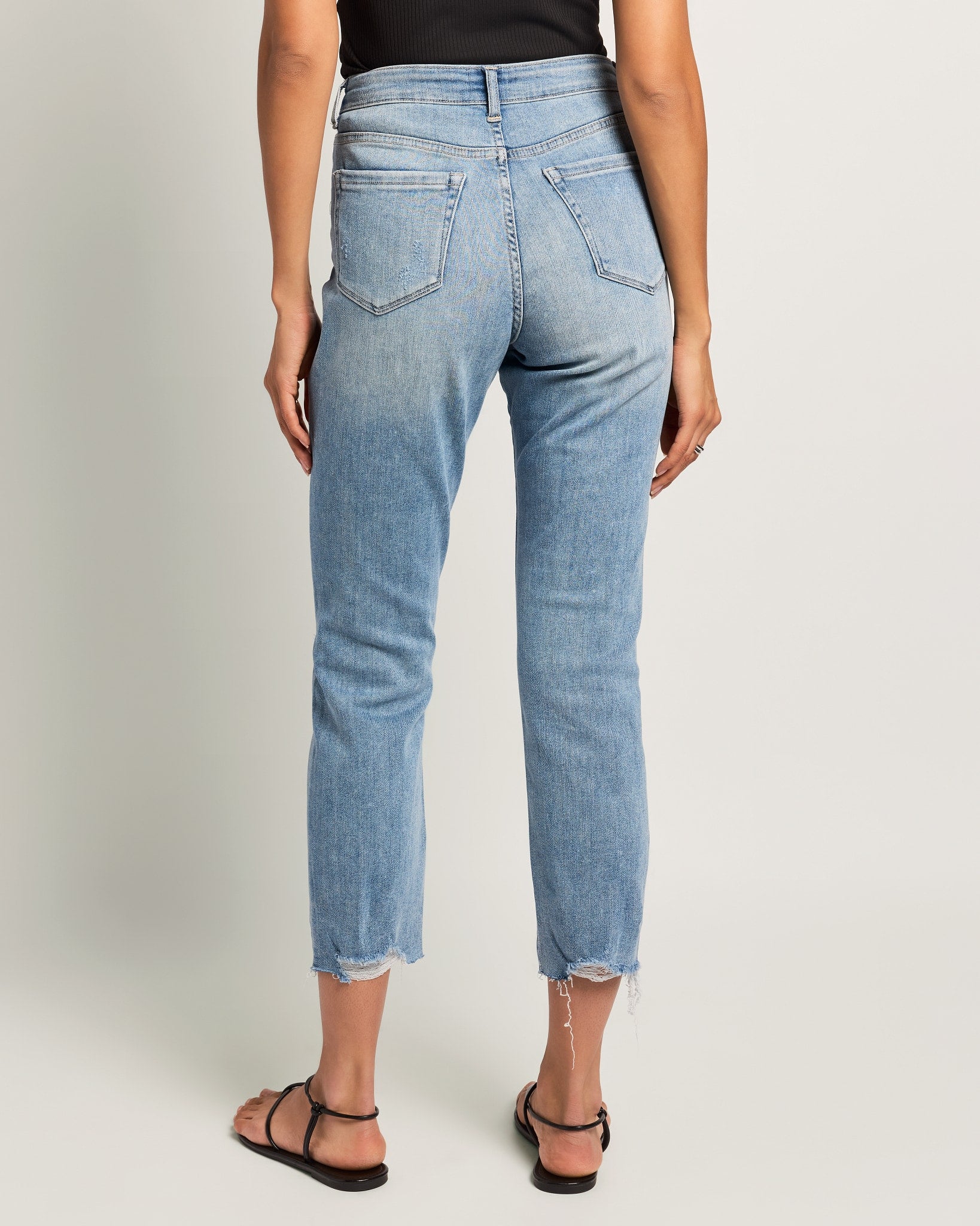 Light Wash $|& SEAS High Rise Crop Straight Leg Jean - SOF Back