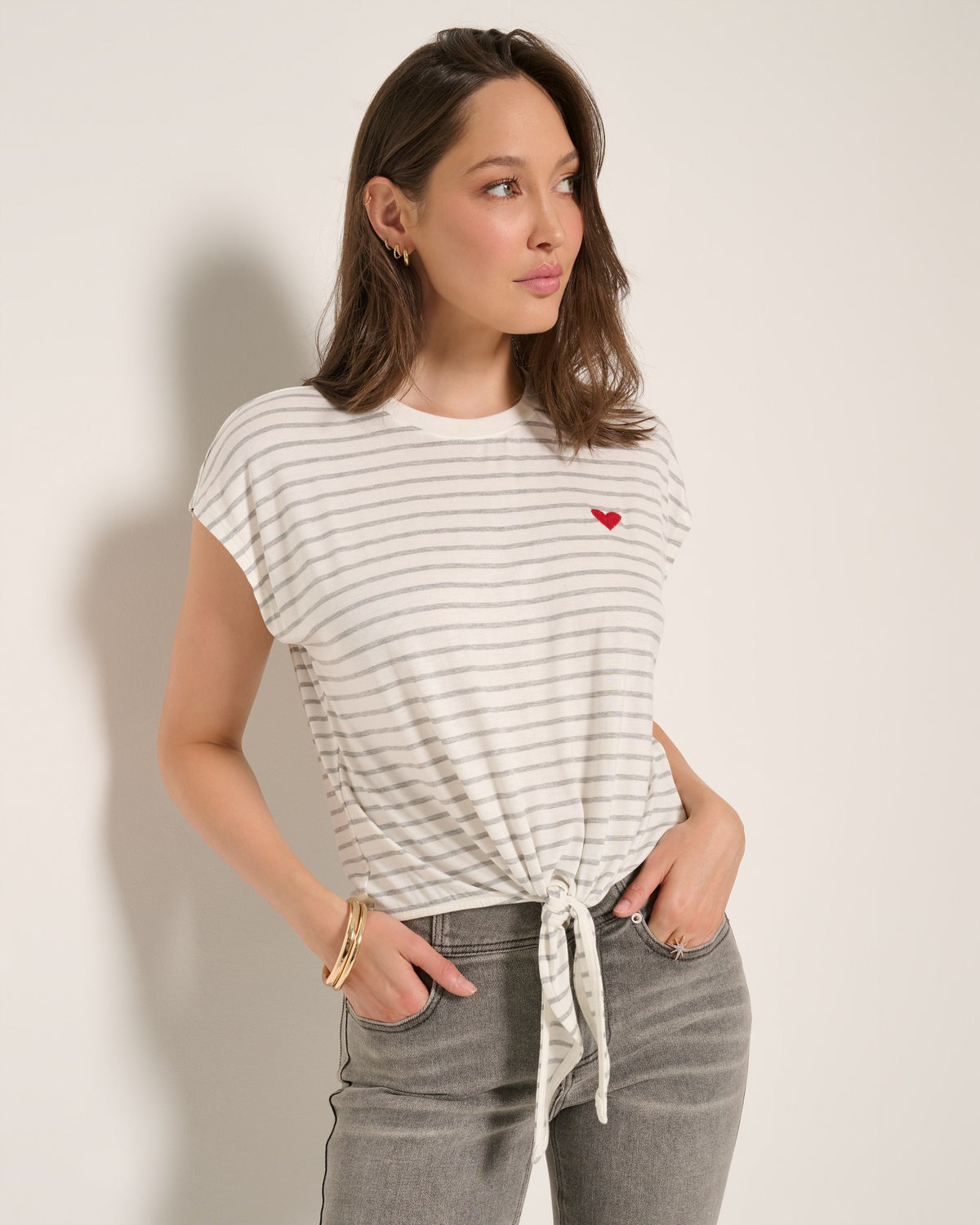 Ivory Grey $|& SEAS Poppy Knot Front Tee - SOF Front