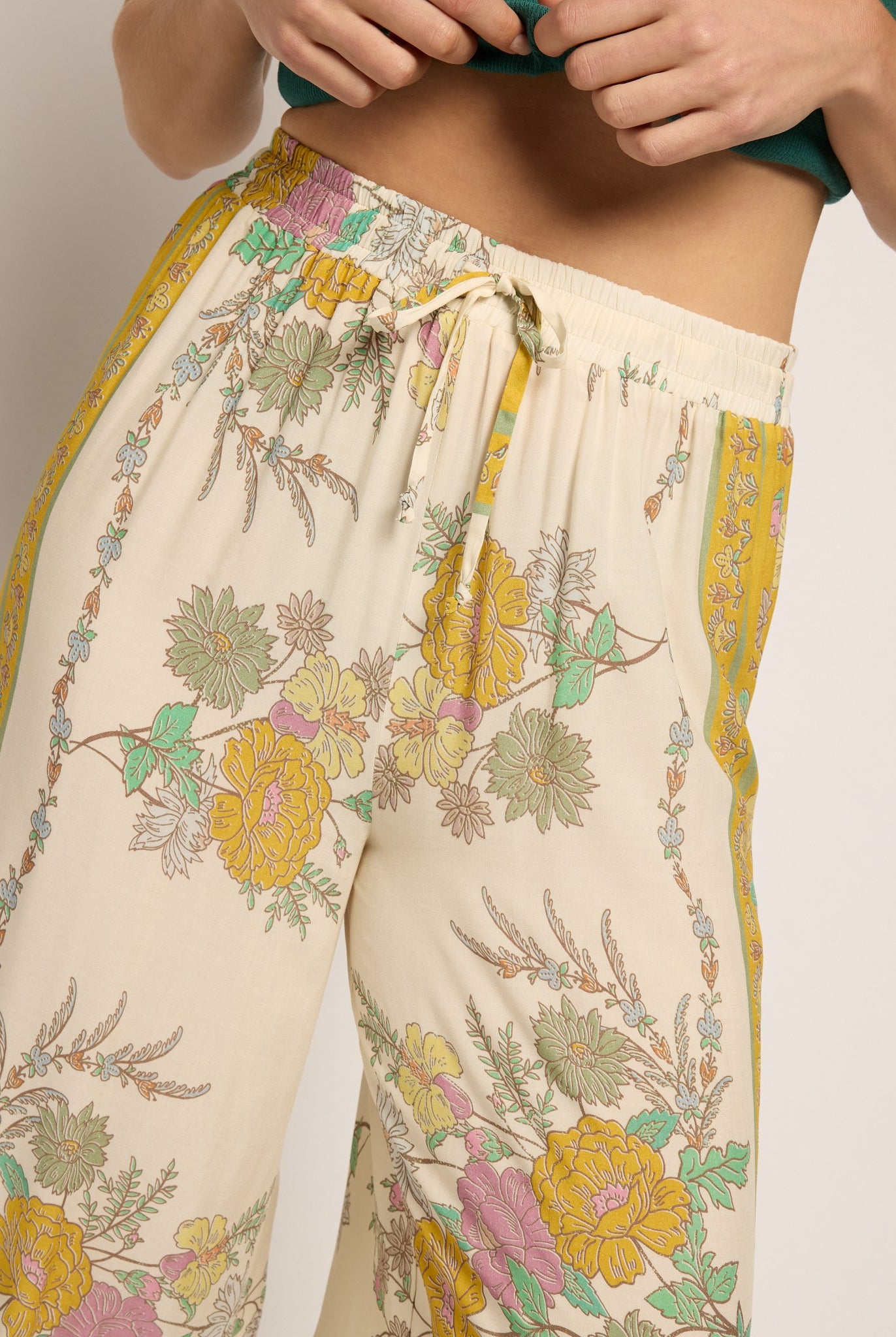 Cream Floral $|& SEAS Zuma Smocked Waist Pant - VOF Front