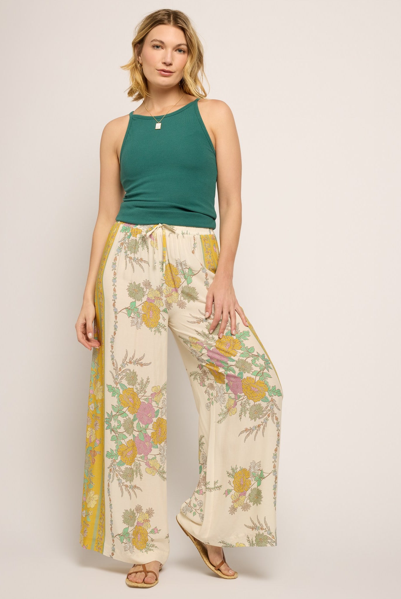 Cream Floral $|& SEAS Zuma Smocked Waist Pant - UGC On Fig