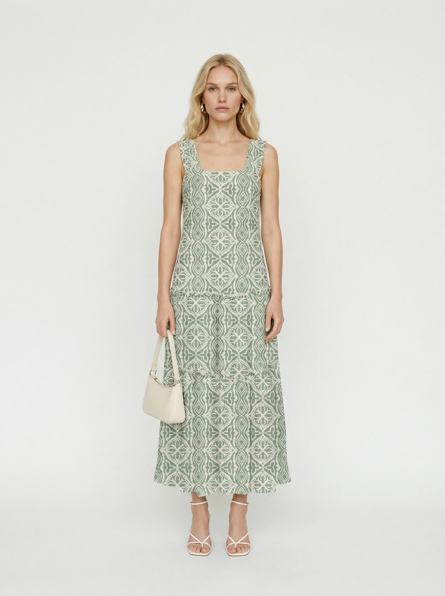 Laurel Wreath Camille $|& Vero Moda Printed Midi Dress - VOF Detail