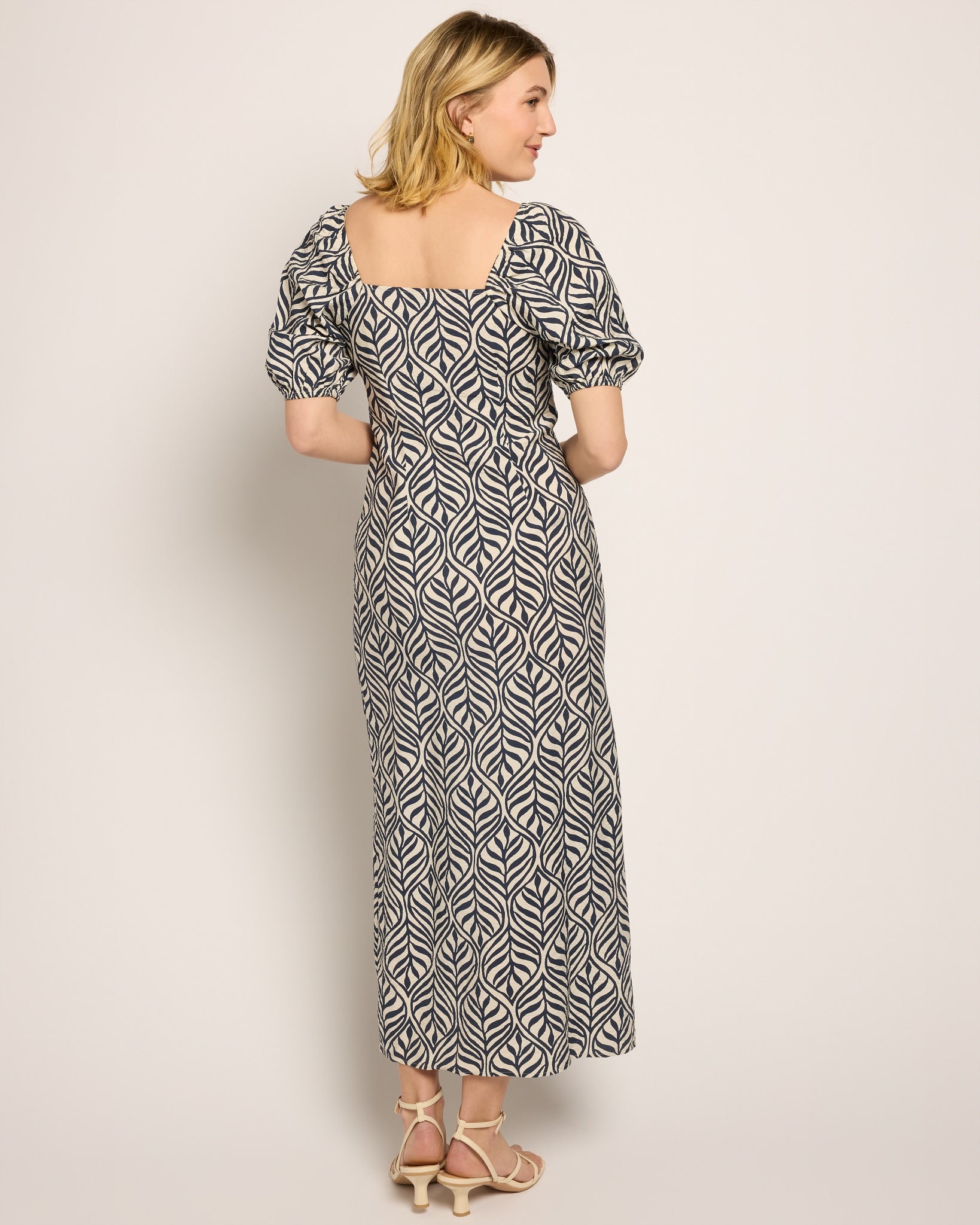 Birch Navy Blazer Bonnie $|& Vero Moda Printed Short Sleeve Maxi Dress - SOF Back