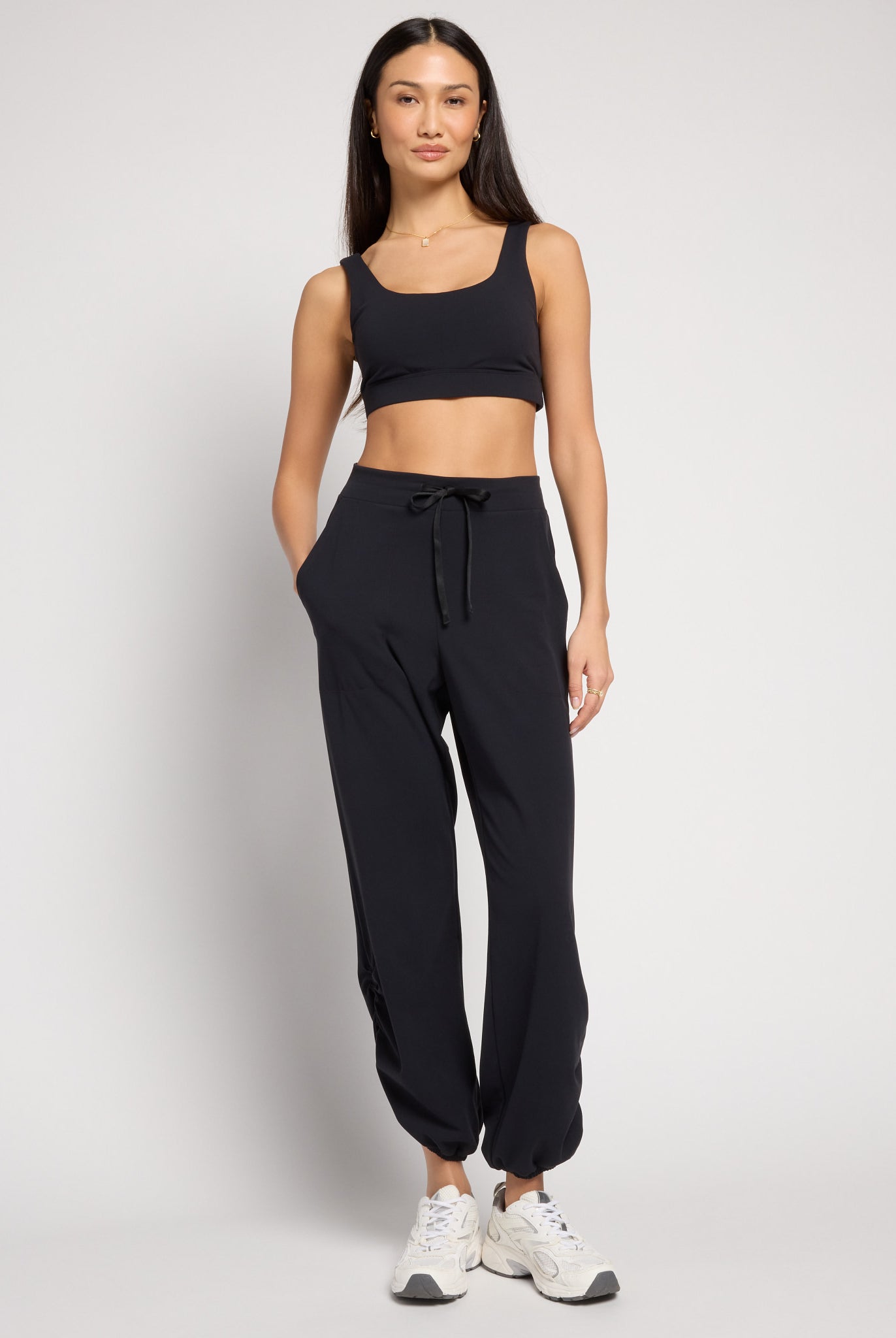 Black $|& Interval CloudLight Rapid Jogger - UGC On Fig
