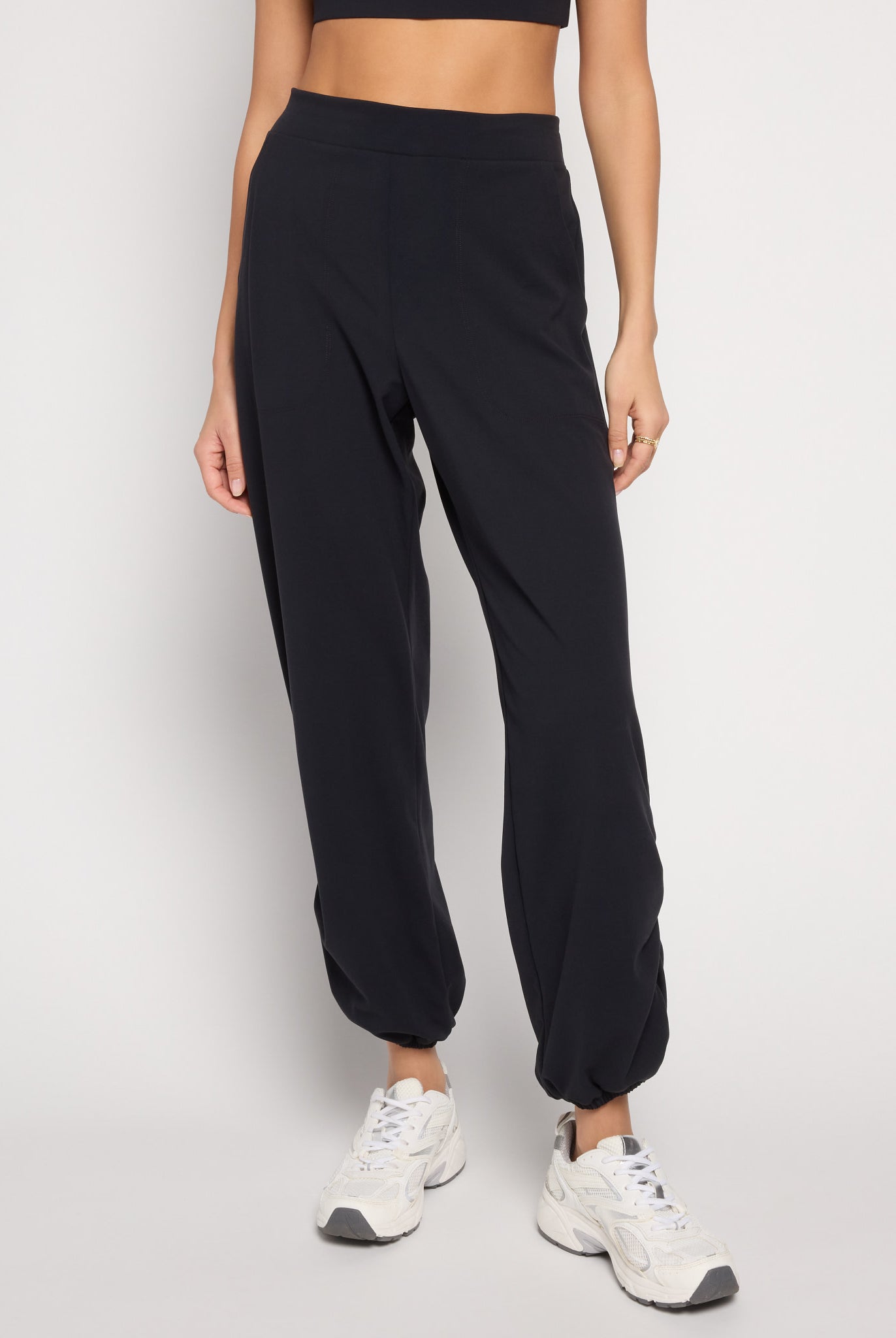Black $|& Interval CloudLight Rapid Jogger - SOF Front
