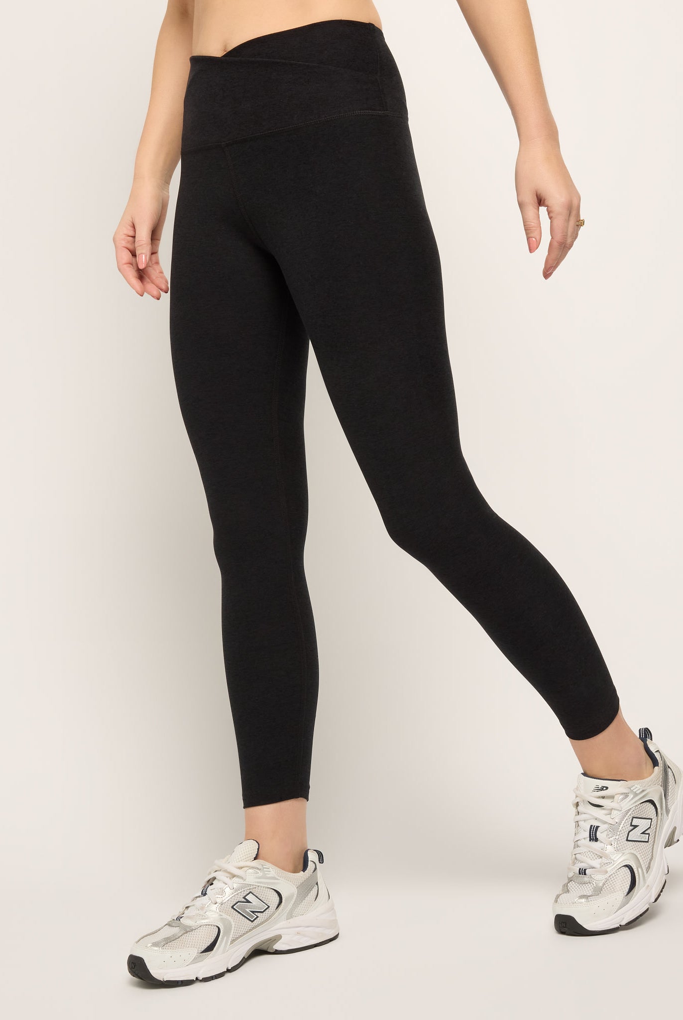 Night Sky Heather $|& Interval FlowHeather Sculpt Crossover Leggings - VOF Front