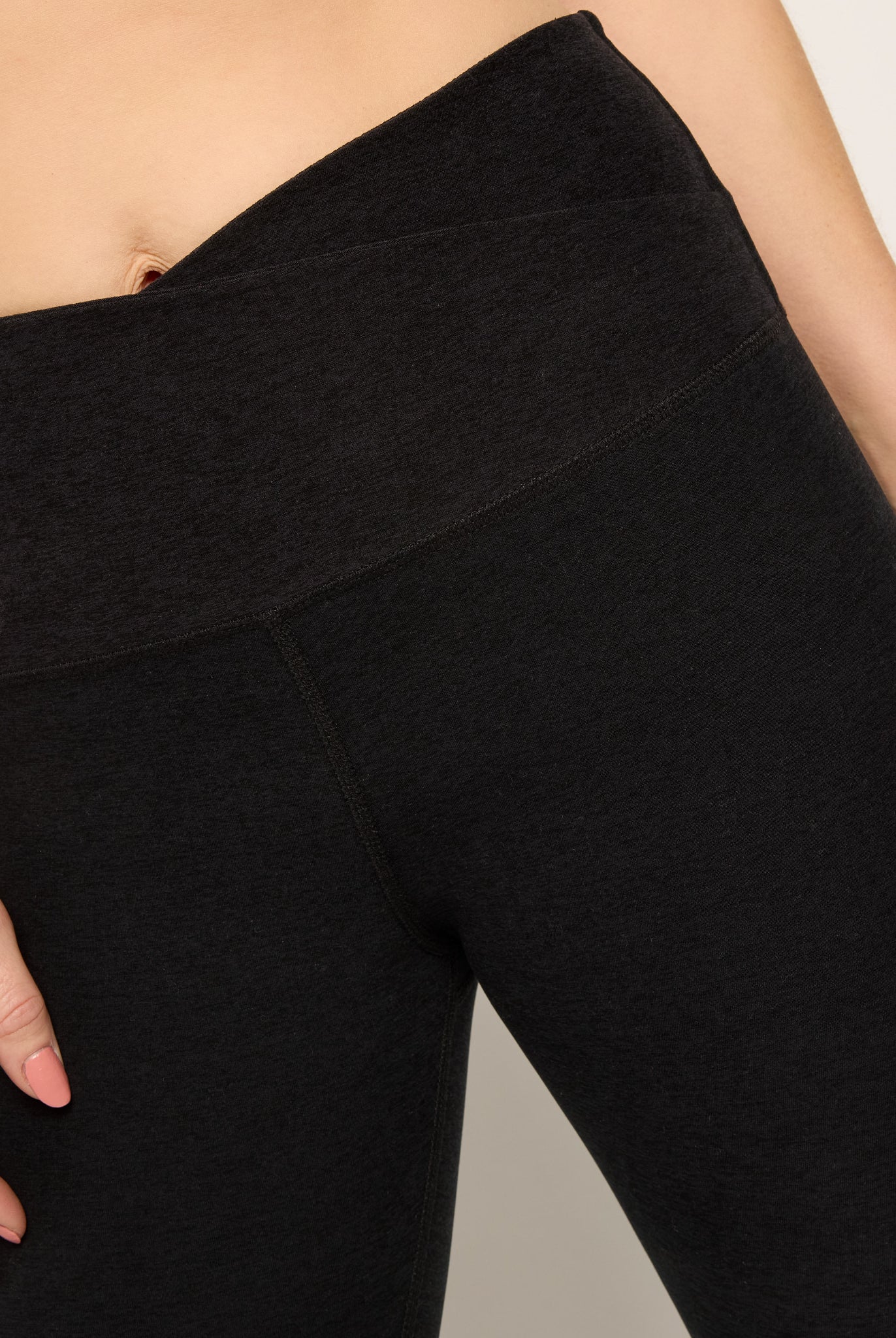 Night Sky Heather $|& Interval FlowHeather Sculpt Crossover Leggings - SOF Full Front