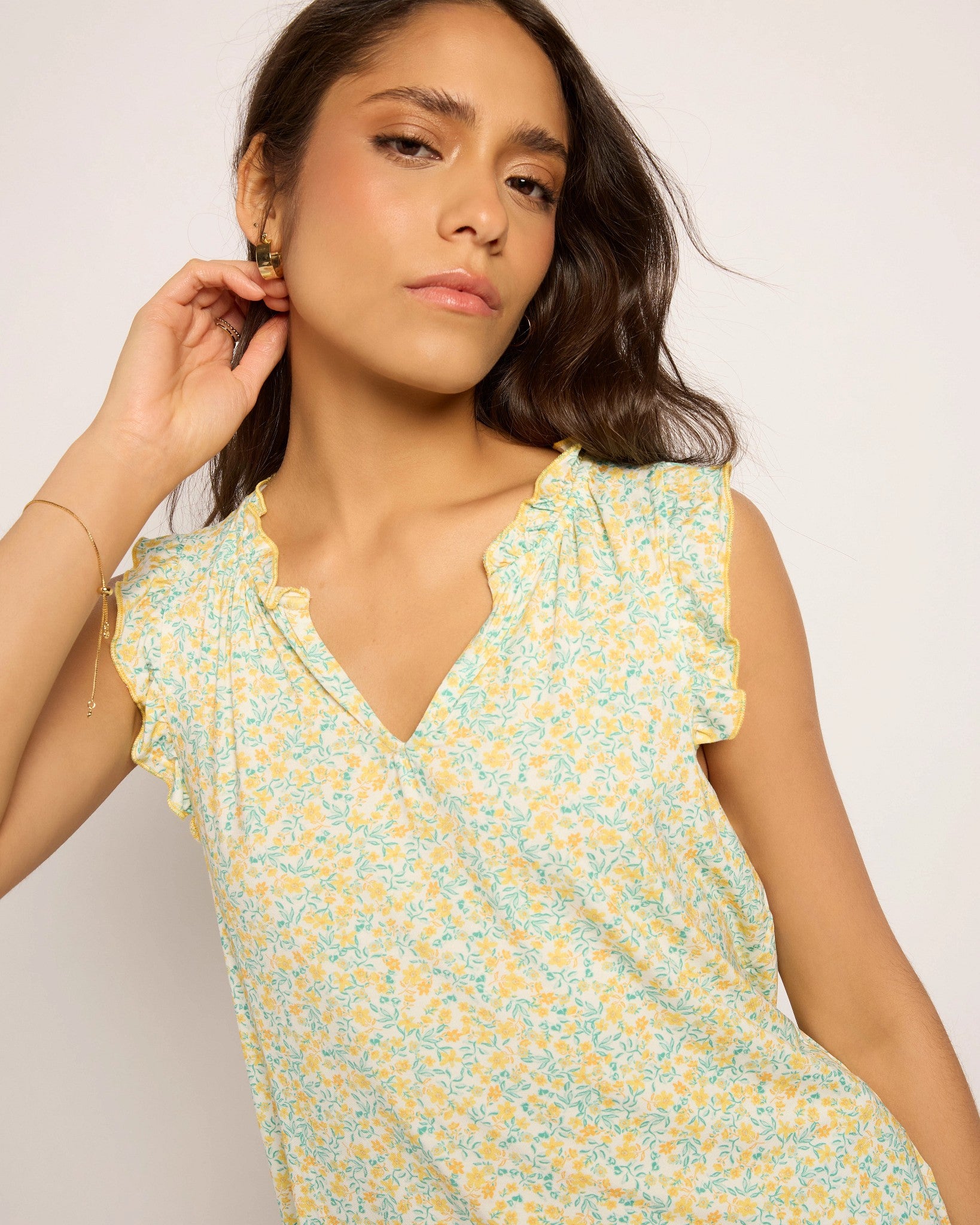 Sunshine $|& SEAS Macy Floral Ruffle Knit Top - SOF Full Front