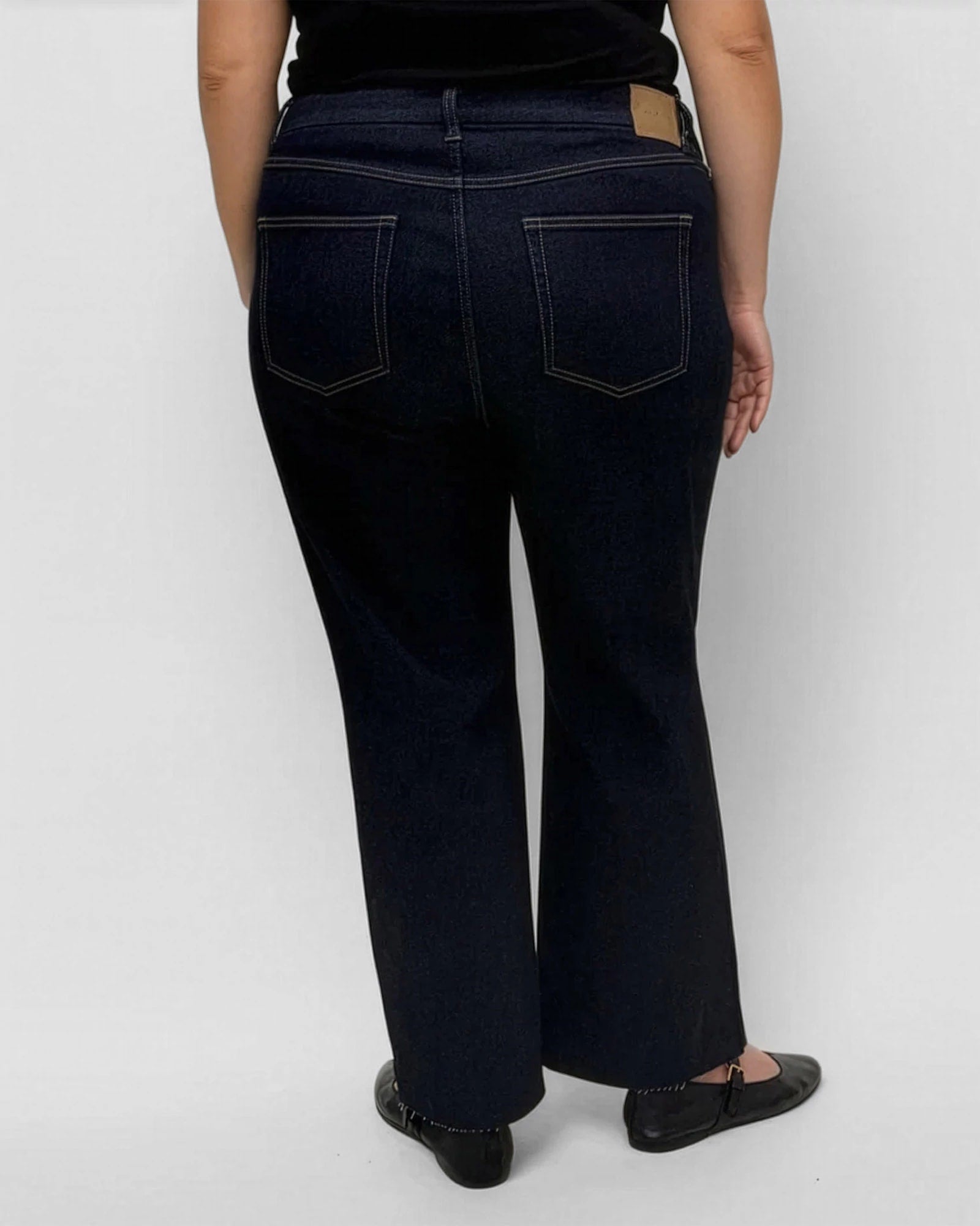Timbers $|& Oliver Logan Aberdeen Crop Wide Leg - Hanger Side