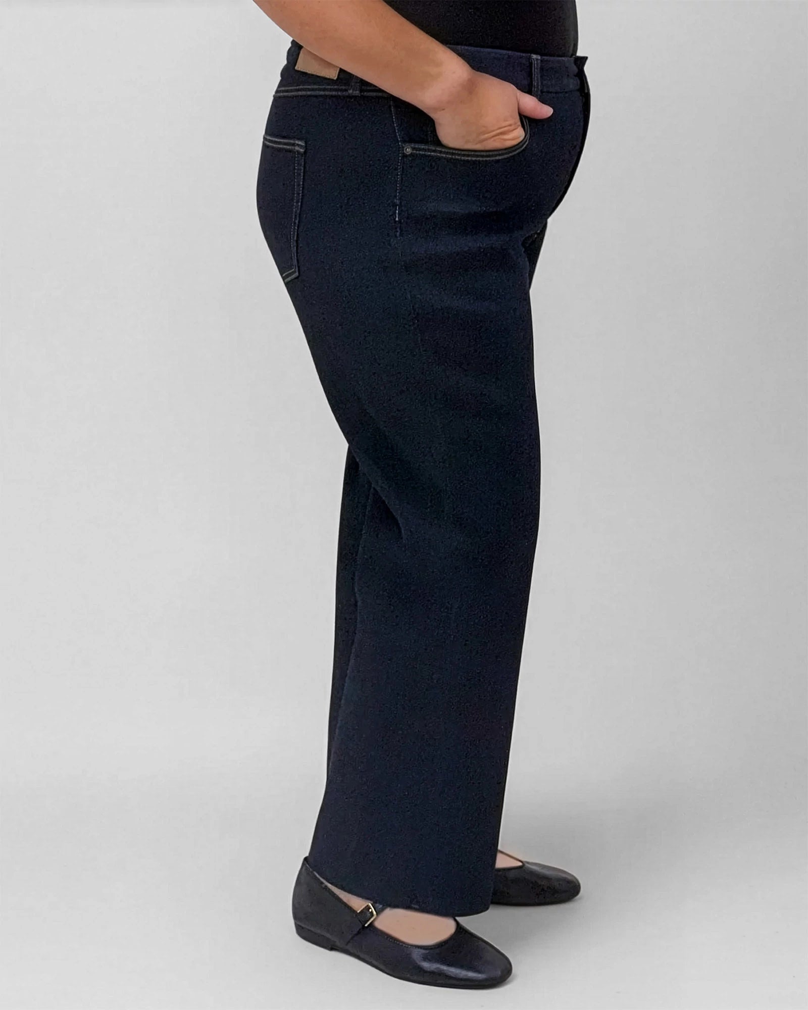 Timbers $|& Oliver Logan Aberdeen Crop Wide Leg - Hanger Front