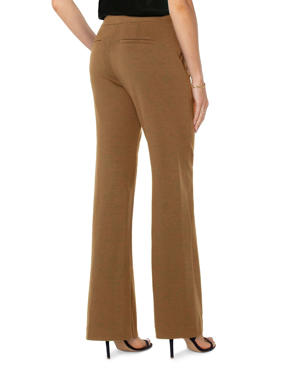 Rich Camel $|& Liverpool Kayla Pull-On Wide Leg Trouser - Hanger Side