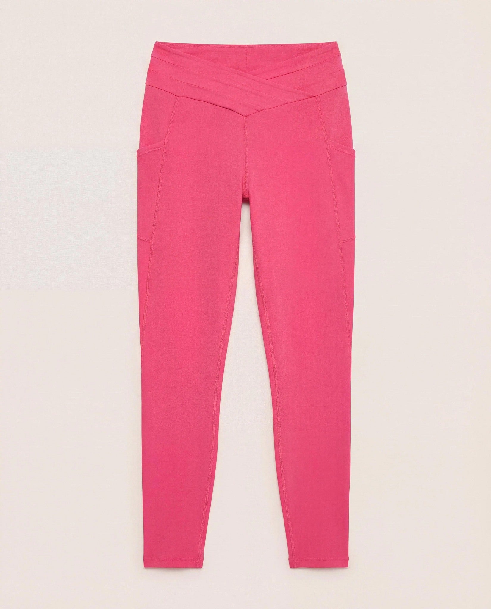 Fuchsia $|& Interval Cloudlight Dynamic Pocket Legging - Hanger Detail